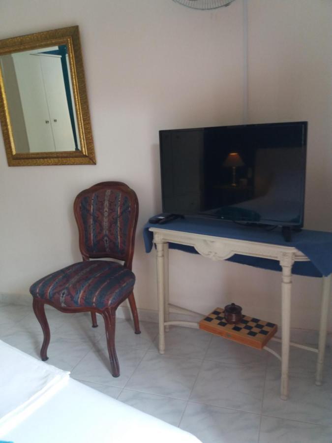 Forest & Sea Apartment Poros Town 外观 照片